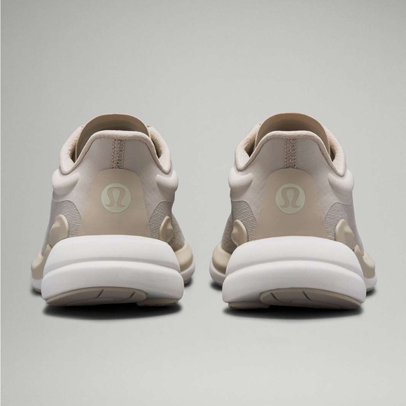 Lululemon Chargefeel 2 Low Womens Workout Shoe - Picture 3 of 9